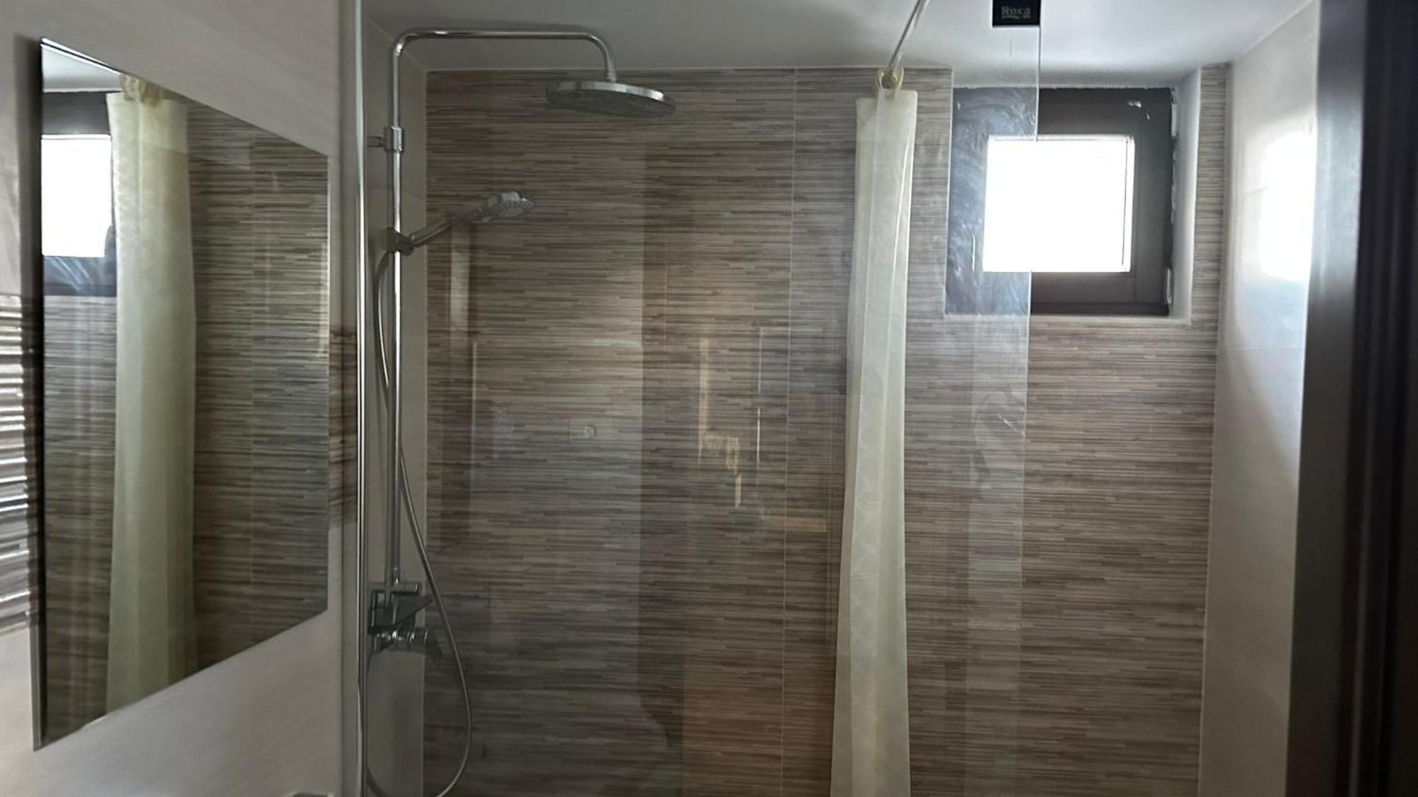 Sofiart Apartment Bukarest Eksteriør billede